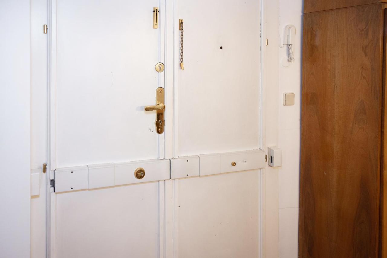 Hideaway Wahring Appartement Wenen Buitenkant foto