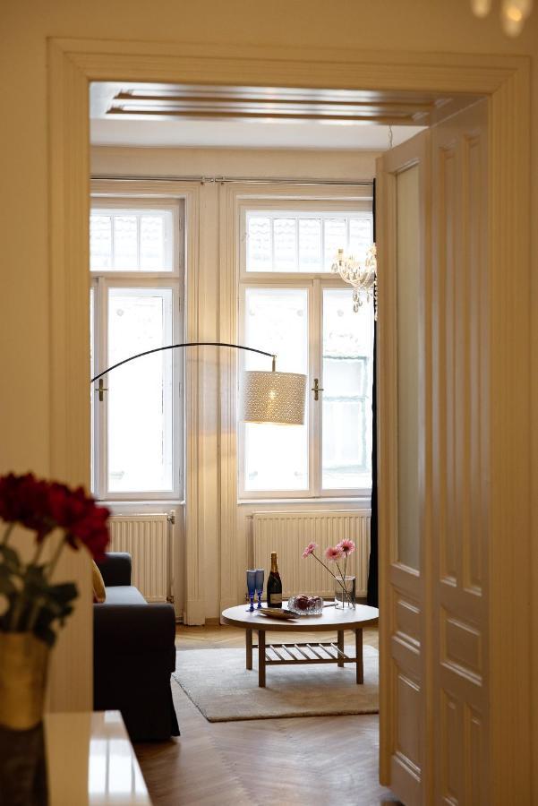 Hideaway Wahring Appartement Wenen Buitenkant foto