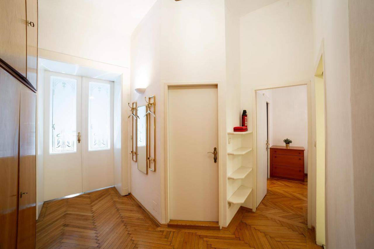 Hideaway Wahring Appartement Wenen Buitenkant foto